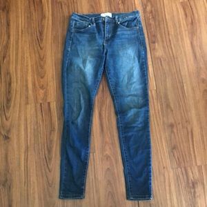 MUDD high rise stretchy jeans